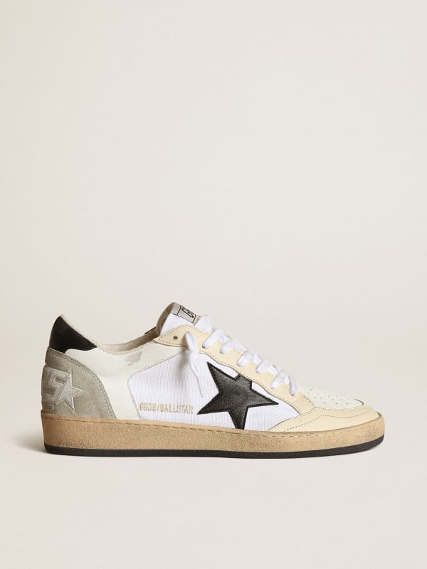 Goedaardig heilige lexicon Women's Ball Star sneakers in white canvas and leather with ivory leather  inserts and black nappa leather star | Golden Goose