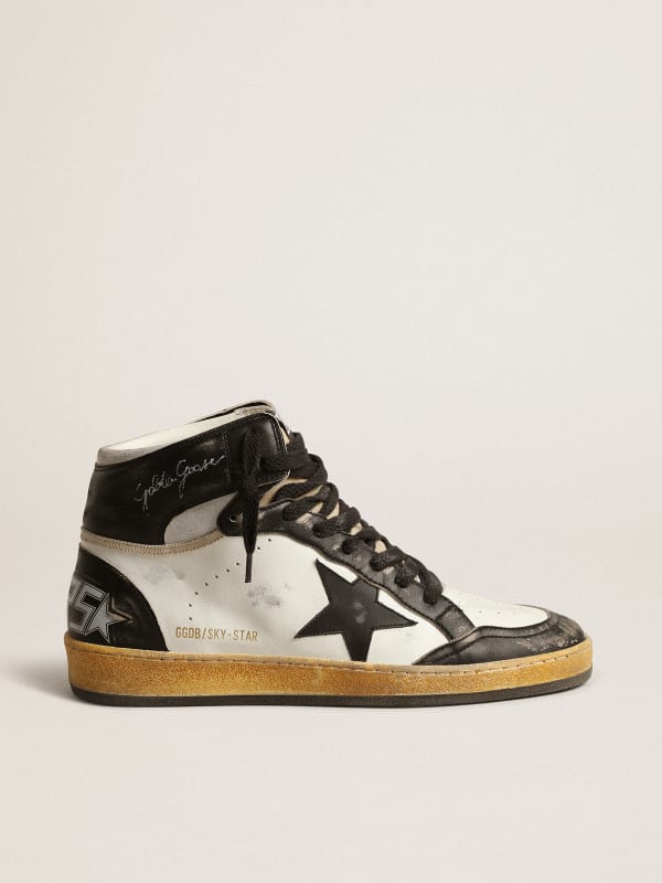 Sky-Star in white nappa leather with black leather star | Golden Goose