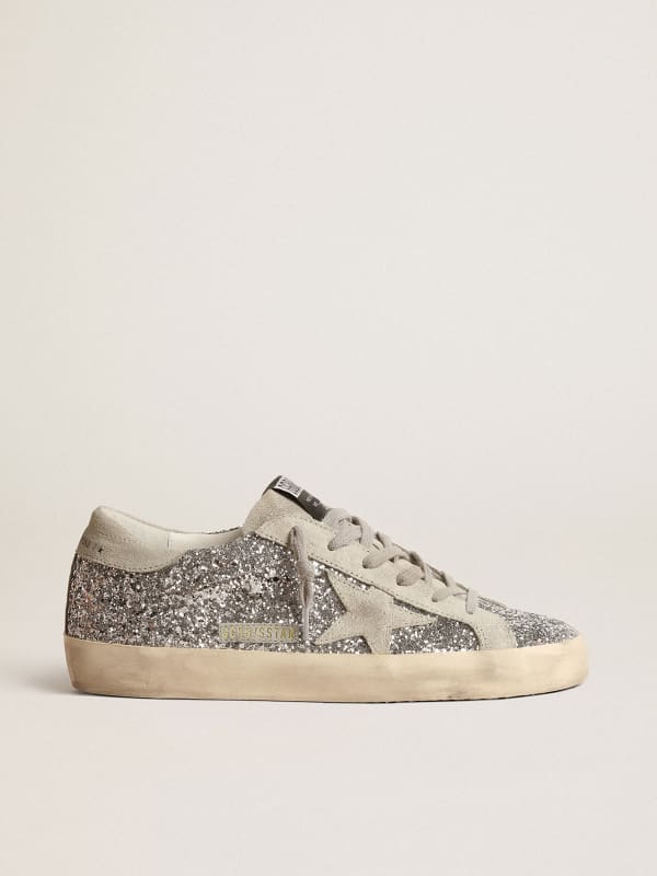 Super-Star à paillettes argentées avec étoile en daim gris froid | Golden Goose