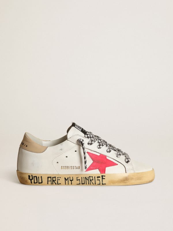 Golden goose superstar rosse 2025