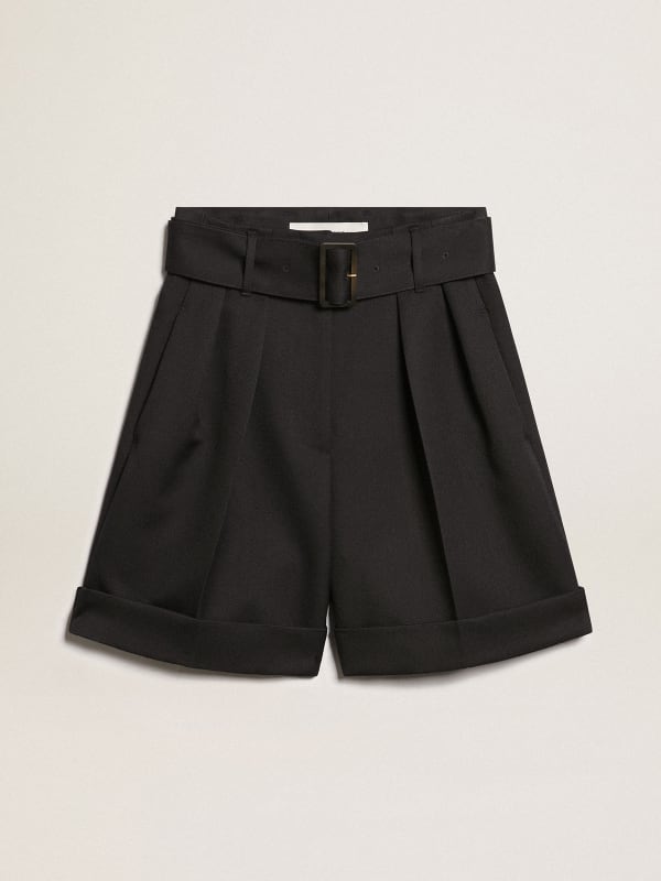 Women's shorts in black wool gabardine with waist belt