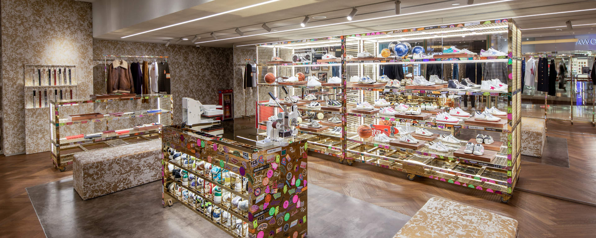 Store GUANGZHOU Golden Goose