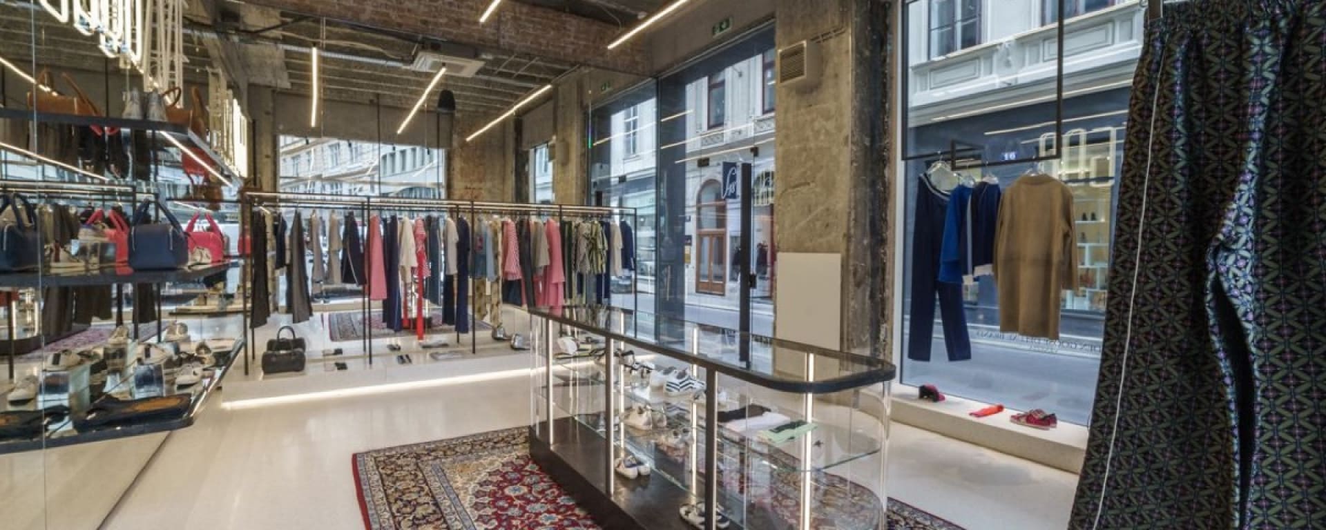 Golden goose outlet store best sale
