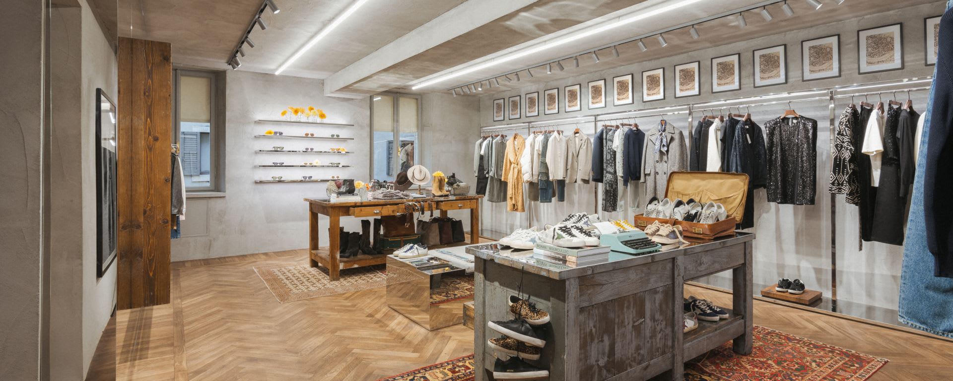 Golden Goose VERONA FLAGSHIP STORE 2 di 4