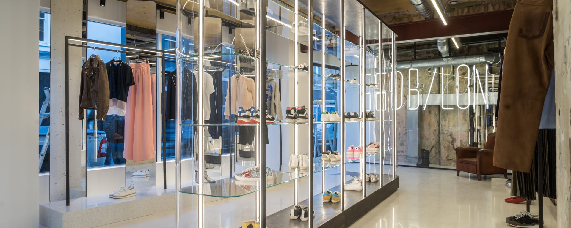 Store LONDON | Golden Goose