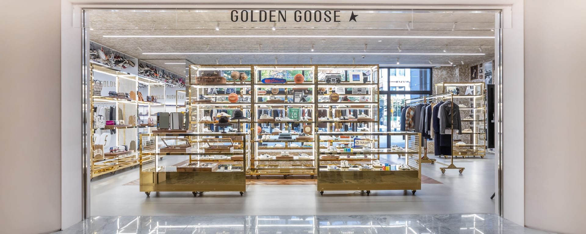 Golden Goose SEOUL HYUNDAI MOKDONG 1 de 1