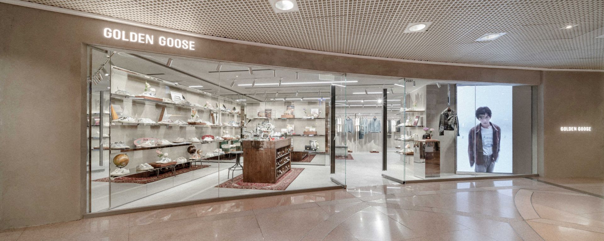 Golden Goose HONG KONG HARBOUR CITY 1 of 3