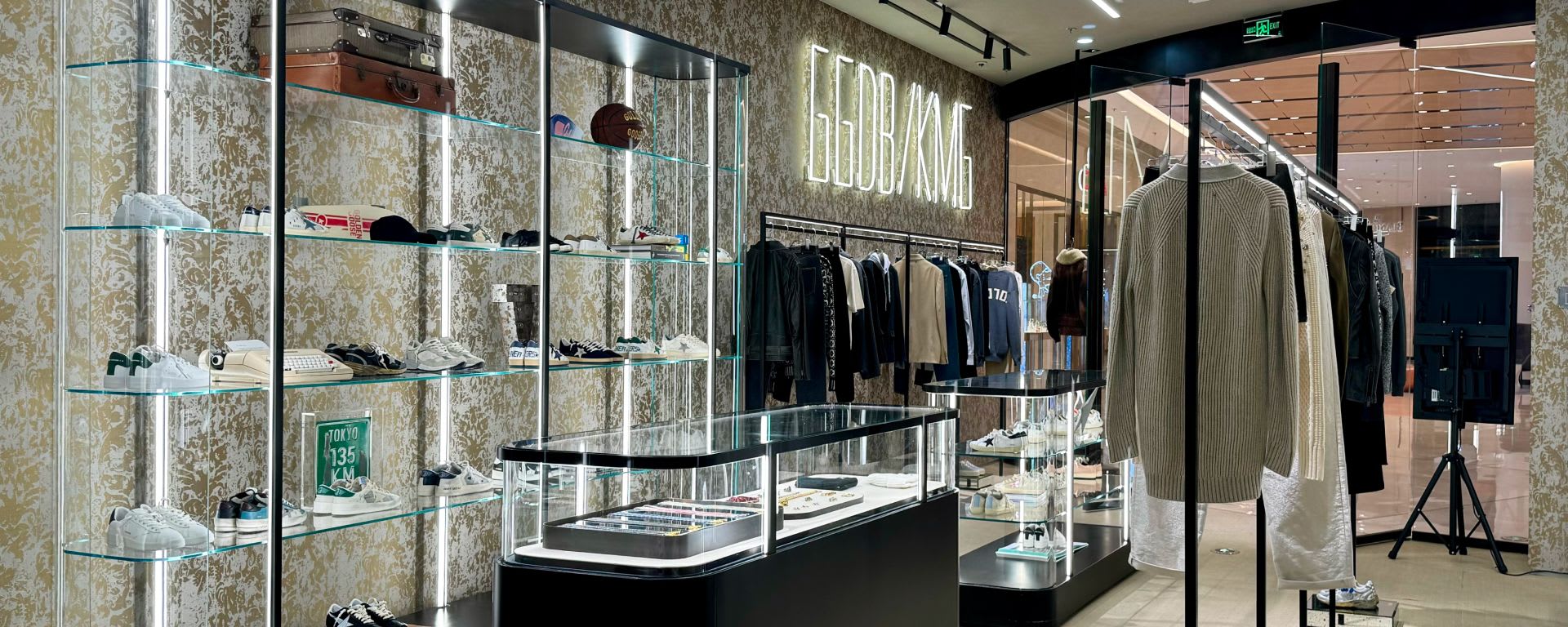 Golden Goose KUNMING SPRING CITY 66 2 sur 3