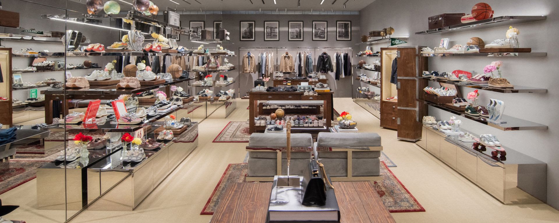 Golden Goose TAIPEI FLAGSHIP STORE 2 of 3