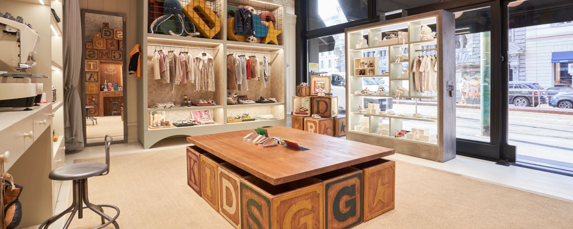 Golden Goose MILANO FLAGSHIP STORE 3 of 3