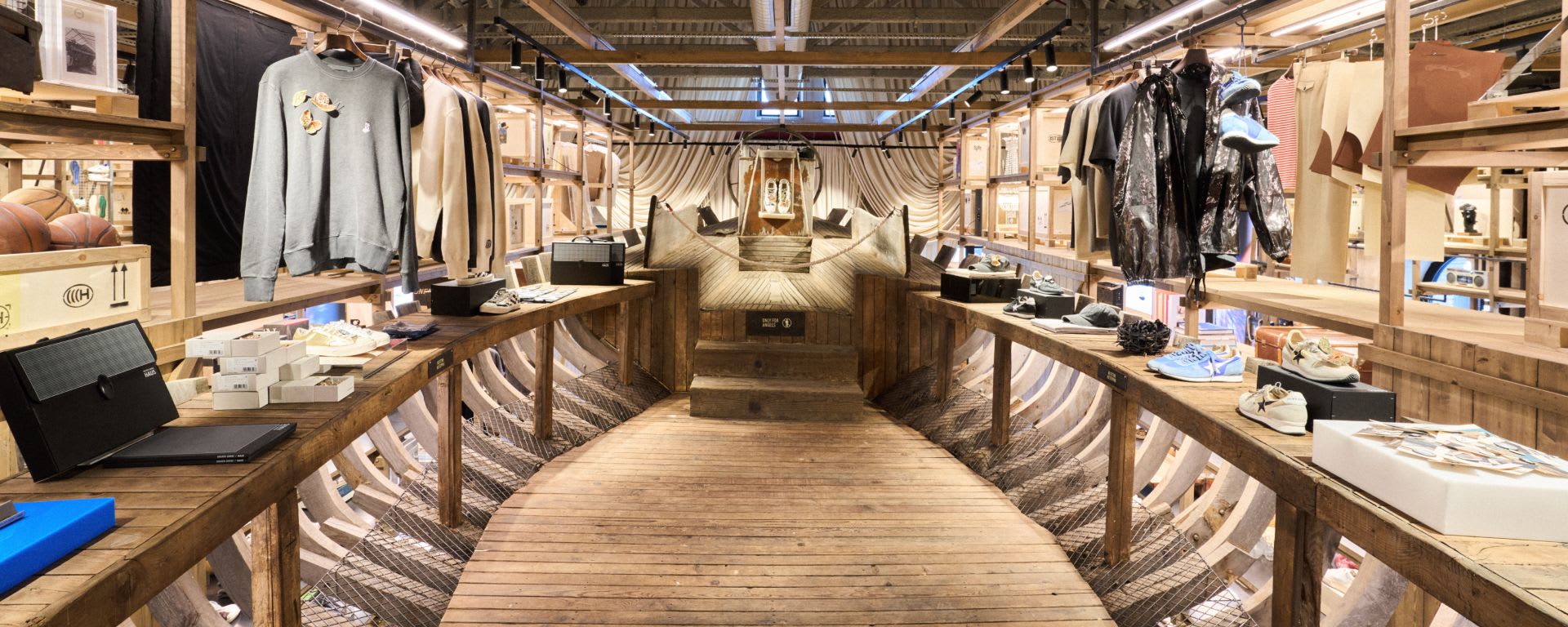 Golden Goose ISTANBUL TERSANE ISTANBUL 3 of 3