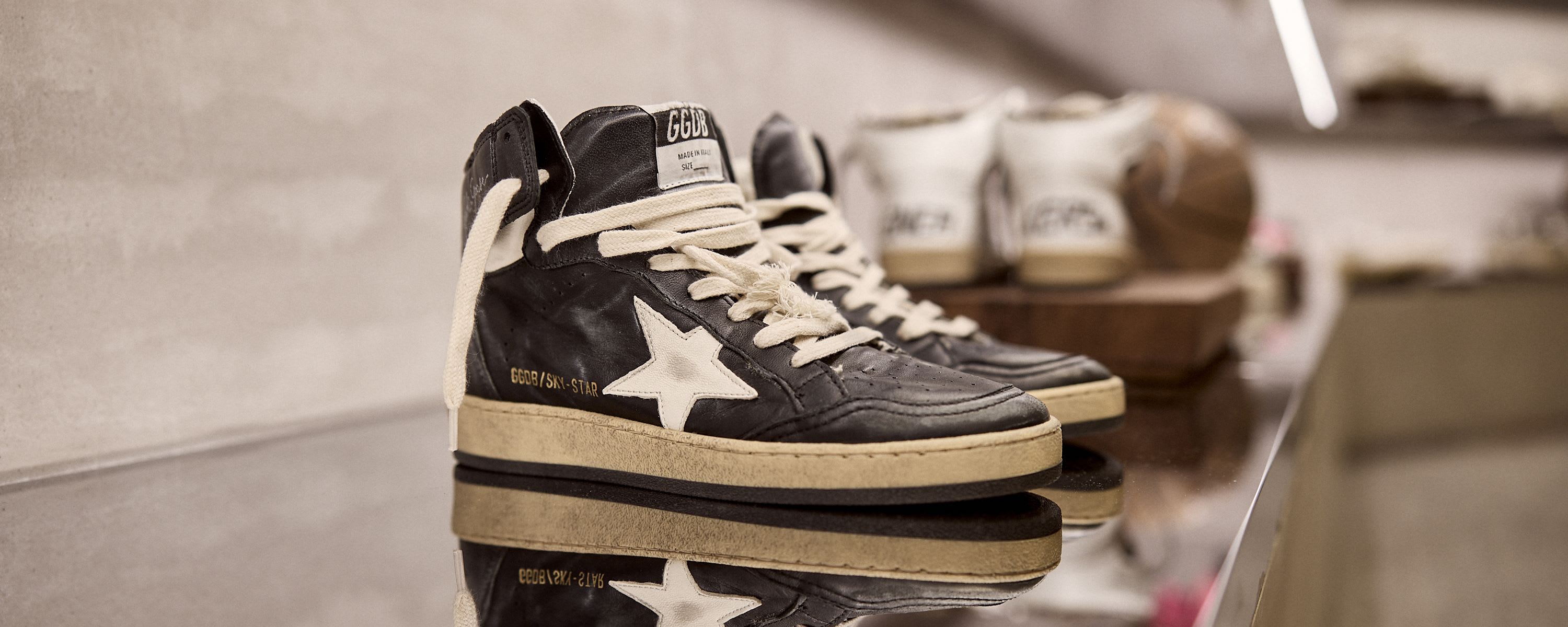 Golden Goose MIGUEL HIDALGO PALACIO DE HIERRO - GOLDEN GOOSE MENS 1 de 1