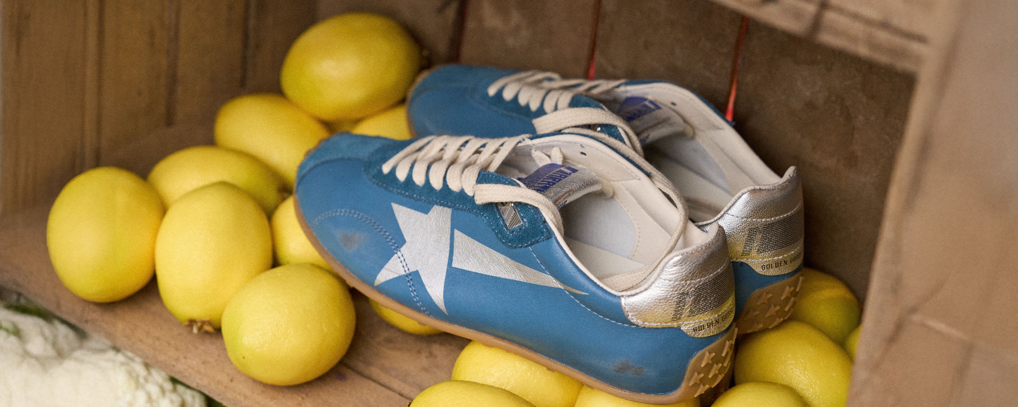 Golden Goose NAPOLI FLAGSHIP STORE 1 of 1