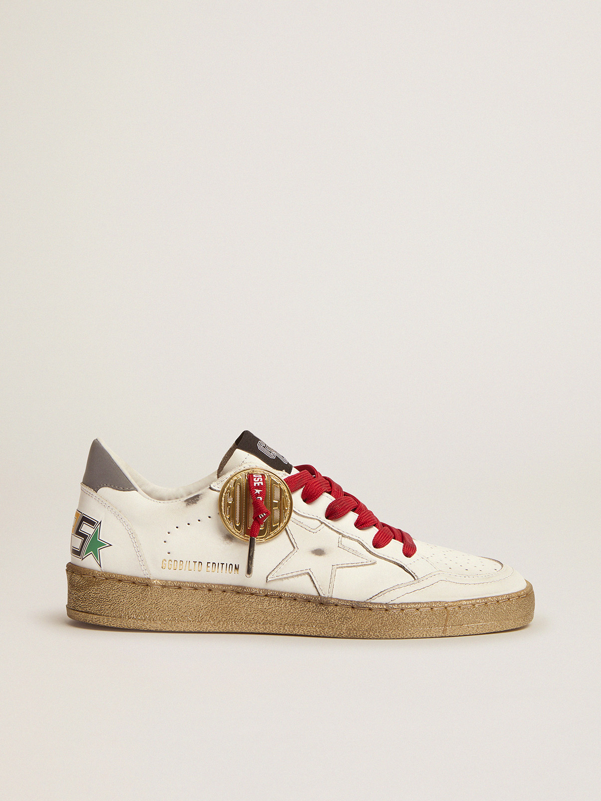 Ball Star sneakers in white leather for women Golden Goose