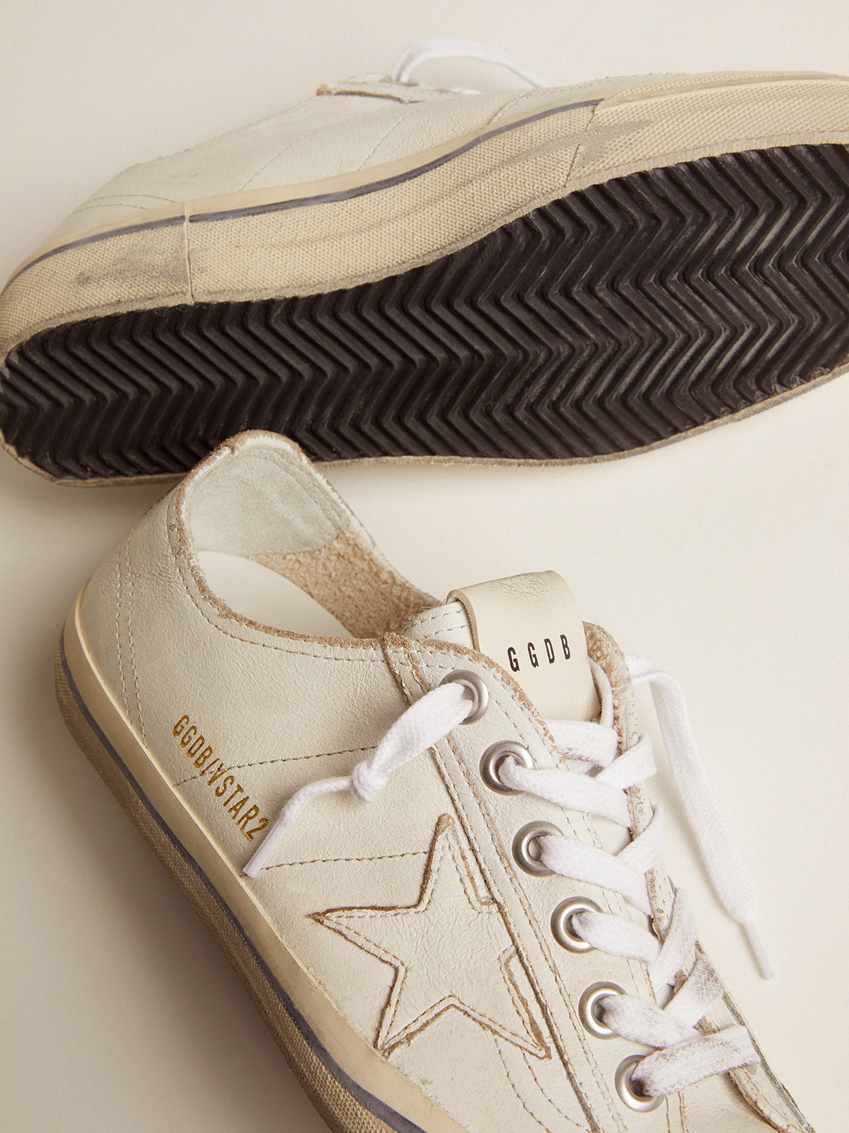 Women's V-Star in vintage effect leather | Golden Goose