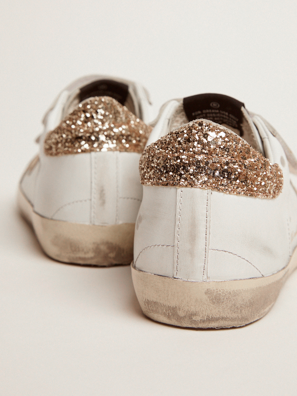 Women's Old School with gold star in laminated leather | Golden Goose