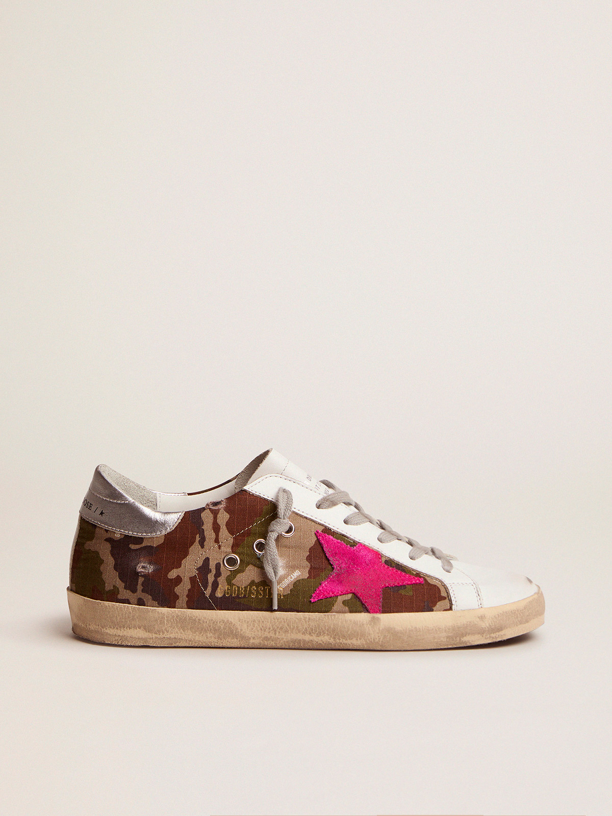 Super-Star sneakers with camouflage pattern and fuchsia star | Golden Goose