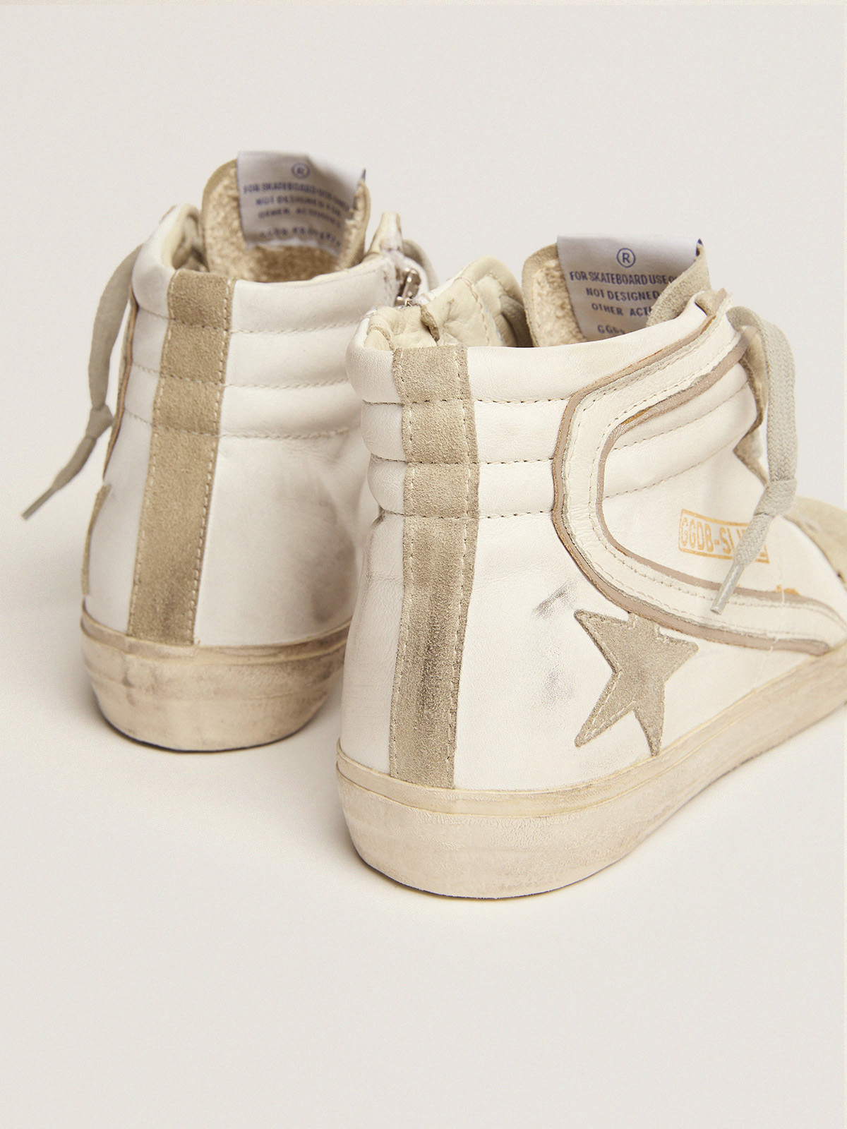 Women's Slide with ice-gray suede star and white flash | Golden Goose