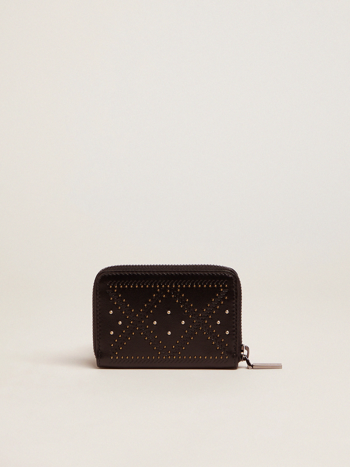 Star Compact wallet in leather with studs | Golden Goose