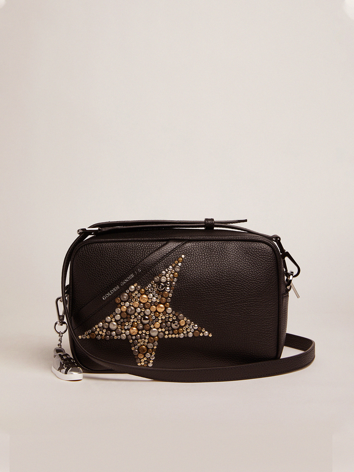 Nude Star Bag made of hammered leather with love-themed designs