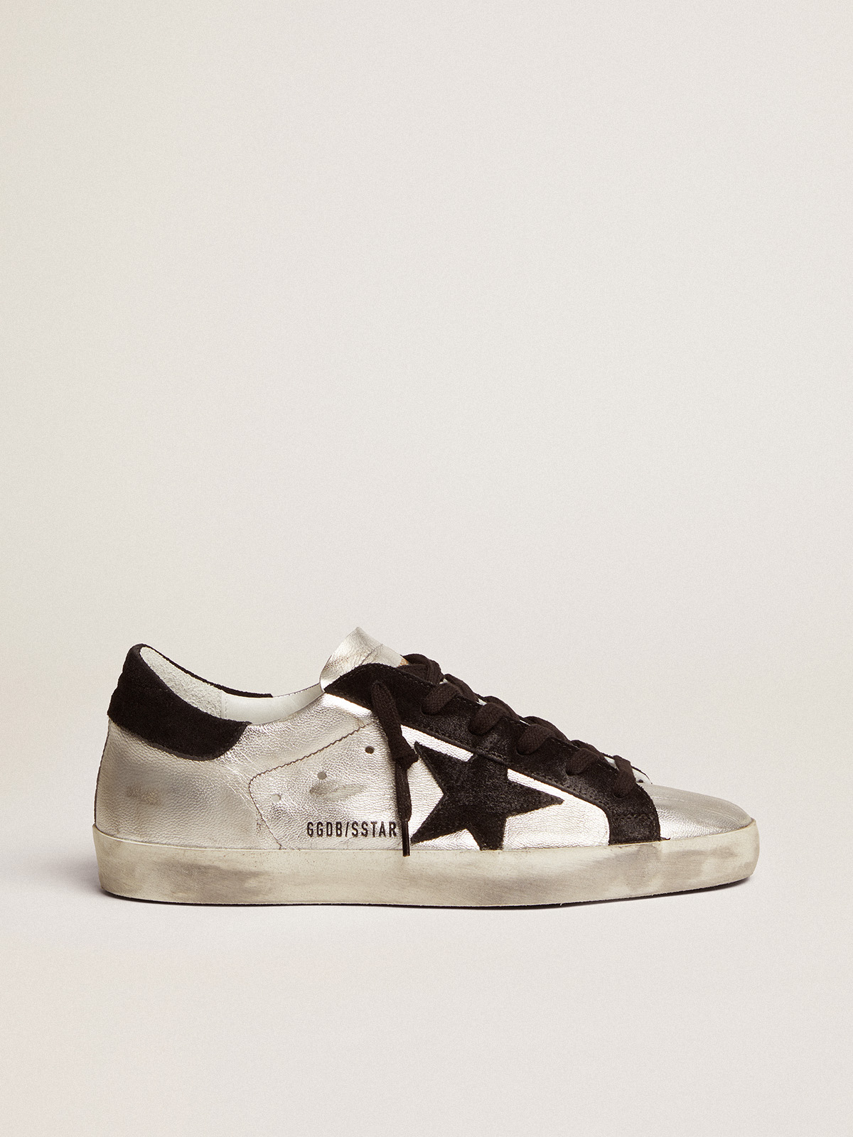 Golden goose black sneakers 2024 womens