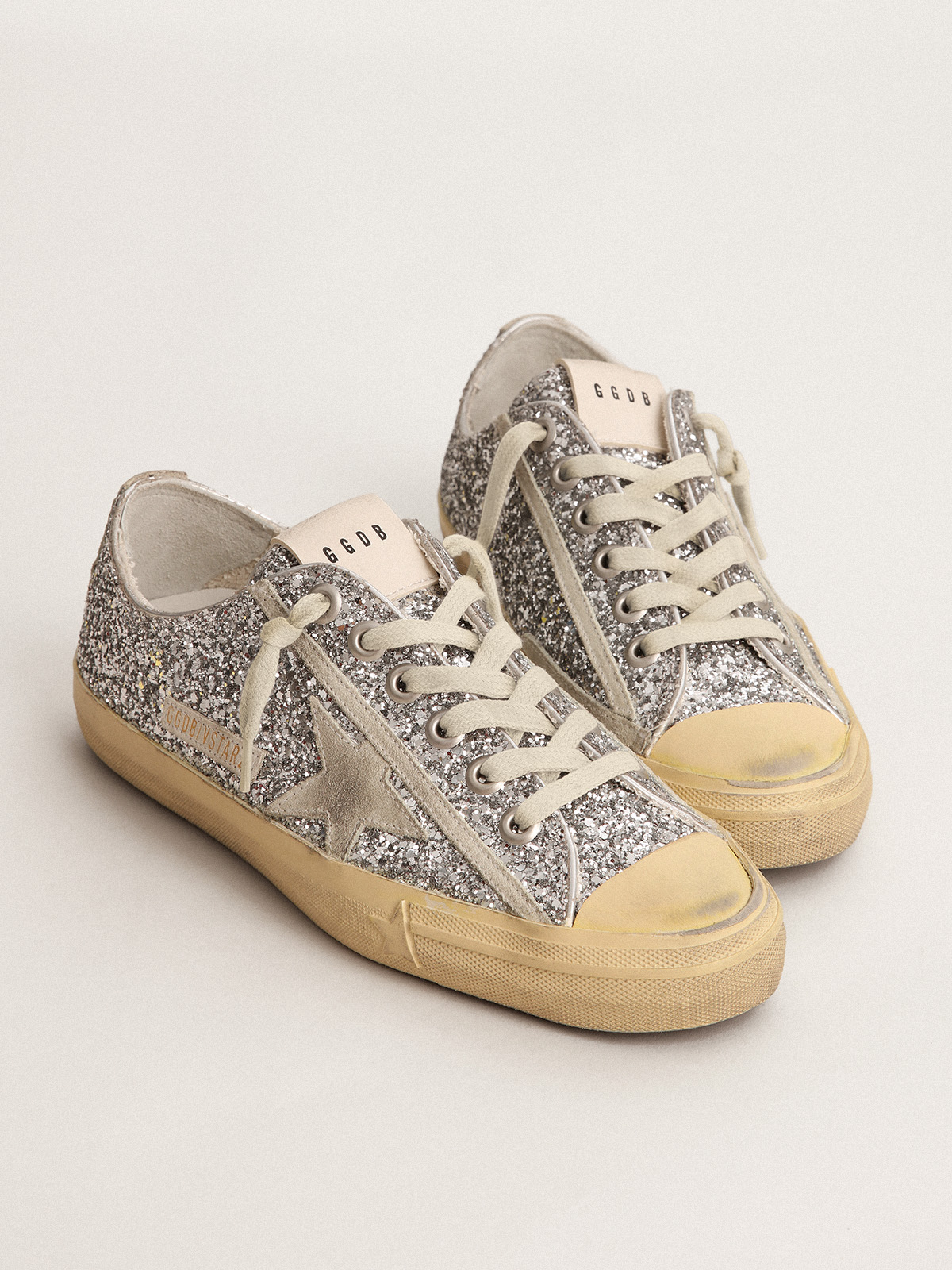 Women\'s V-Star LTD in silver glitter with ice-gray suede star | Golden Goose