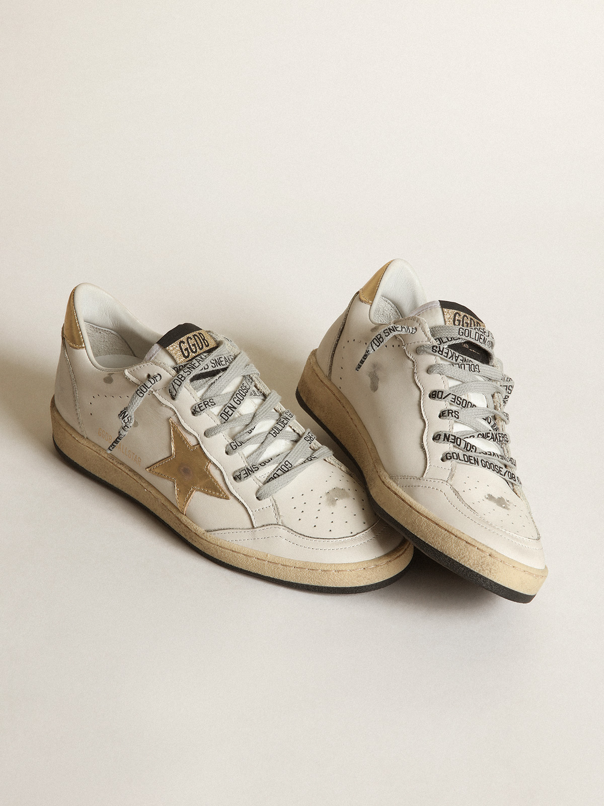 Women's Ball Star with gold star and heel tab | Golden Goose