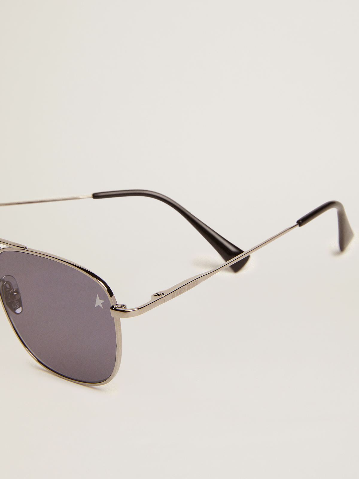 Black Gold Aviator Sunglasses - Generous Goods