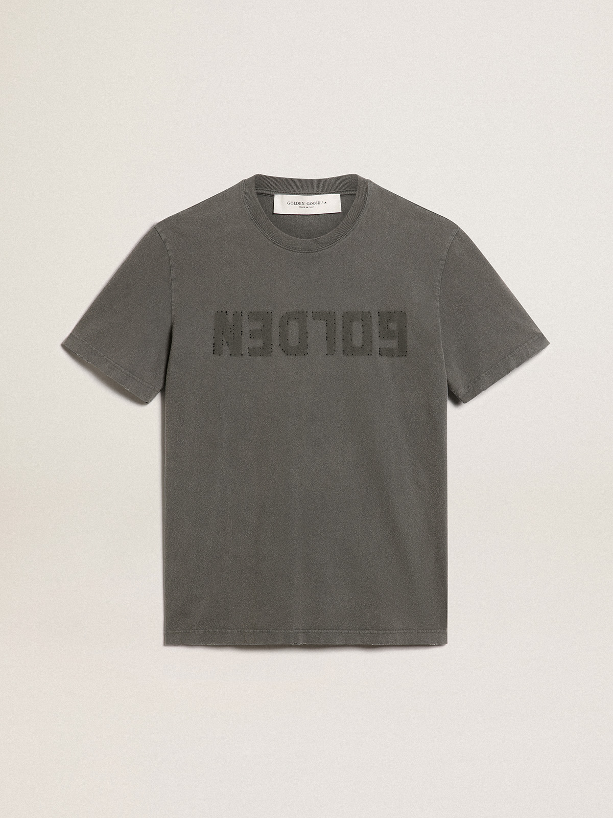 Men's anthracite gray T-shirt with distressed treatment
