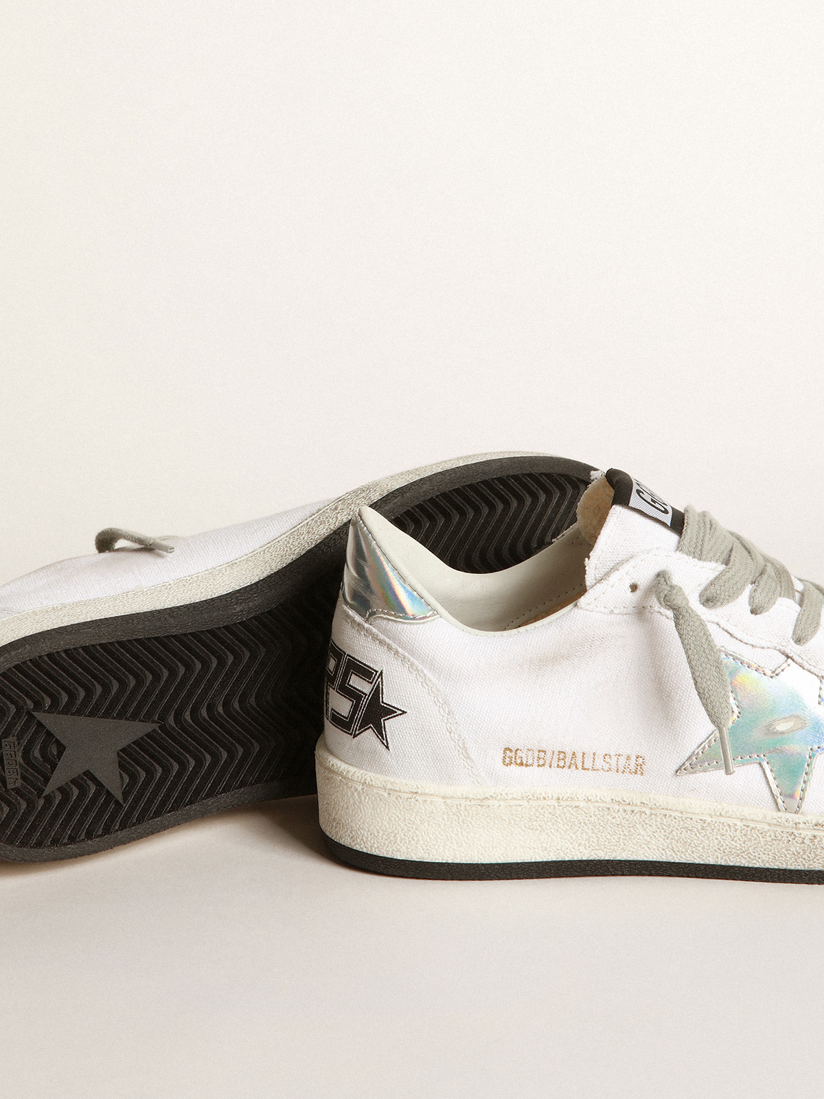 Ball Star sneakers in white canvas with iridescent leather star