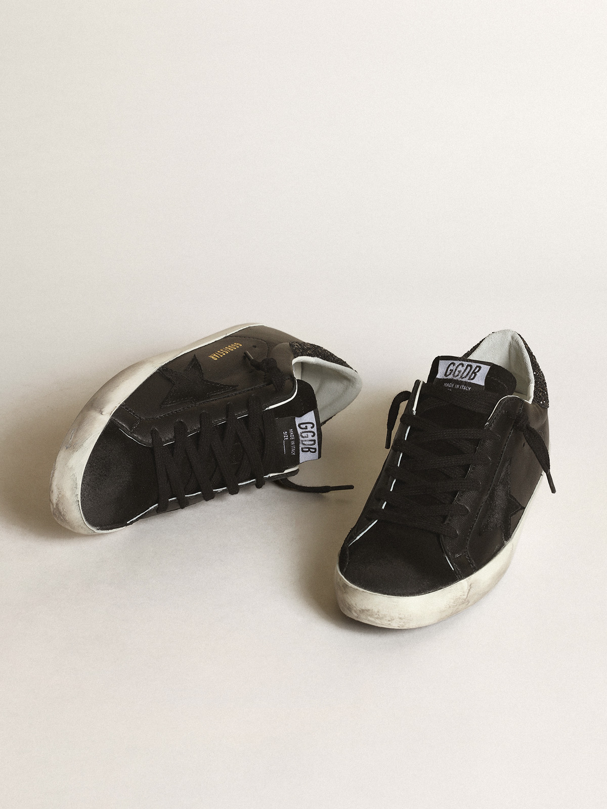 Black superstar sales golden goose