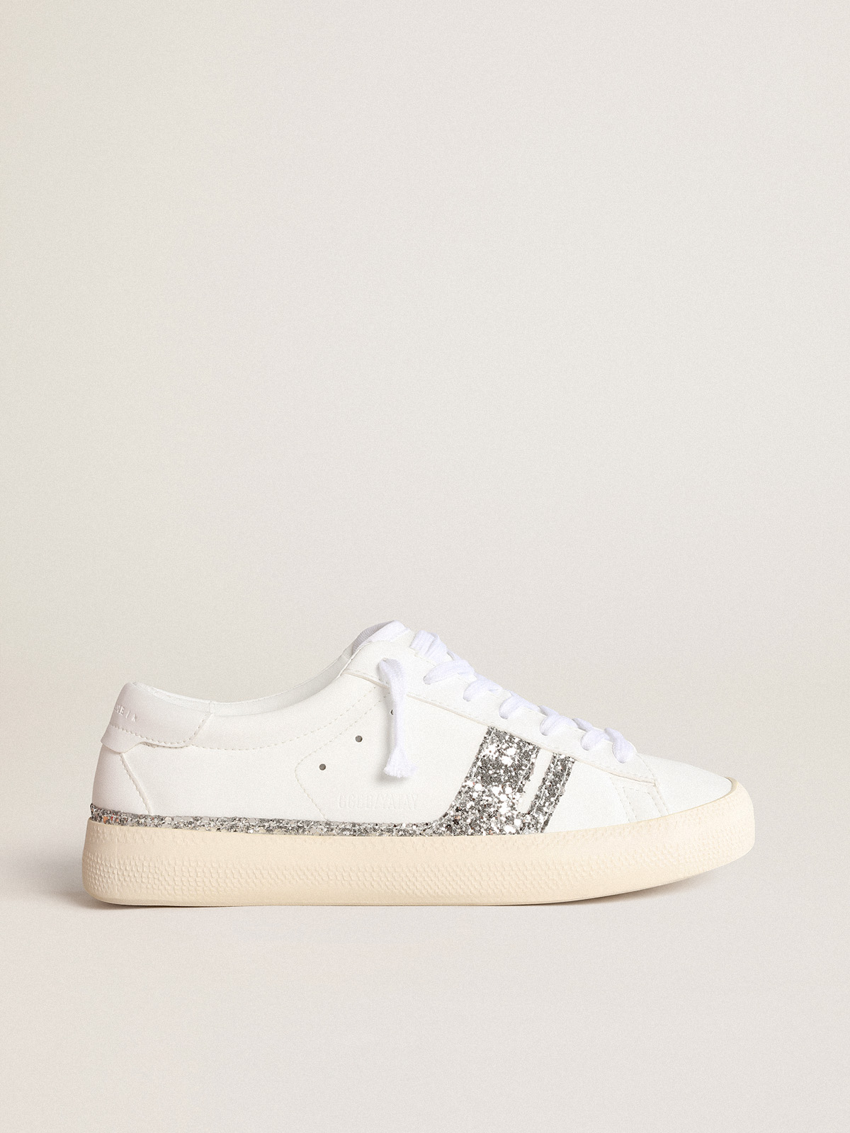 D.A.T.E Hill Low Glitter Trainers in White and Silver