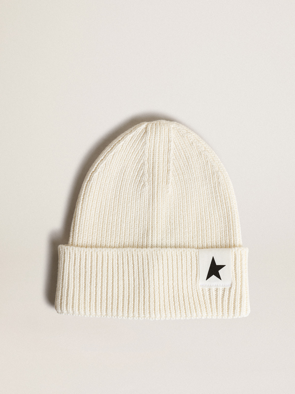 Off-white cotton beanie with contrasting black star | Golden Goose