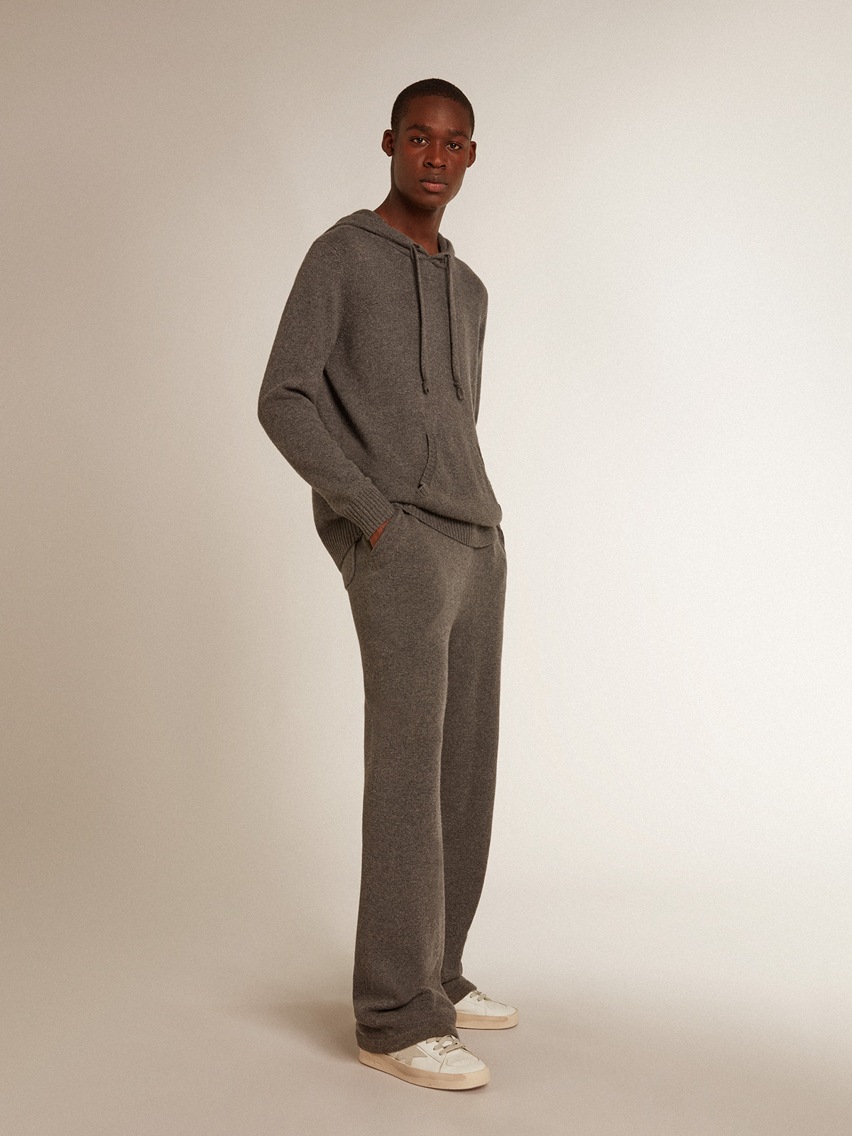 Men's gray melange cashmere blend joggers