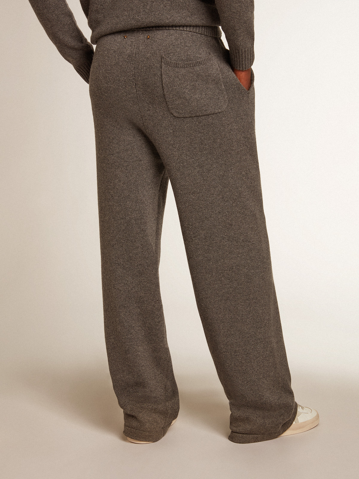 Men's gray melange cashmere blend joggers