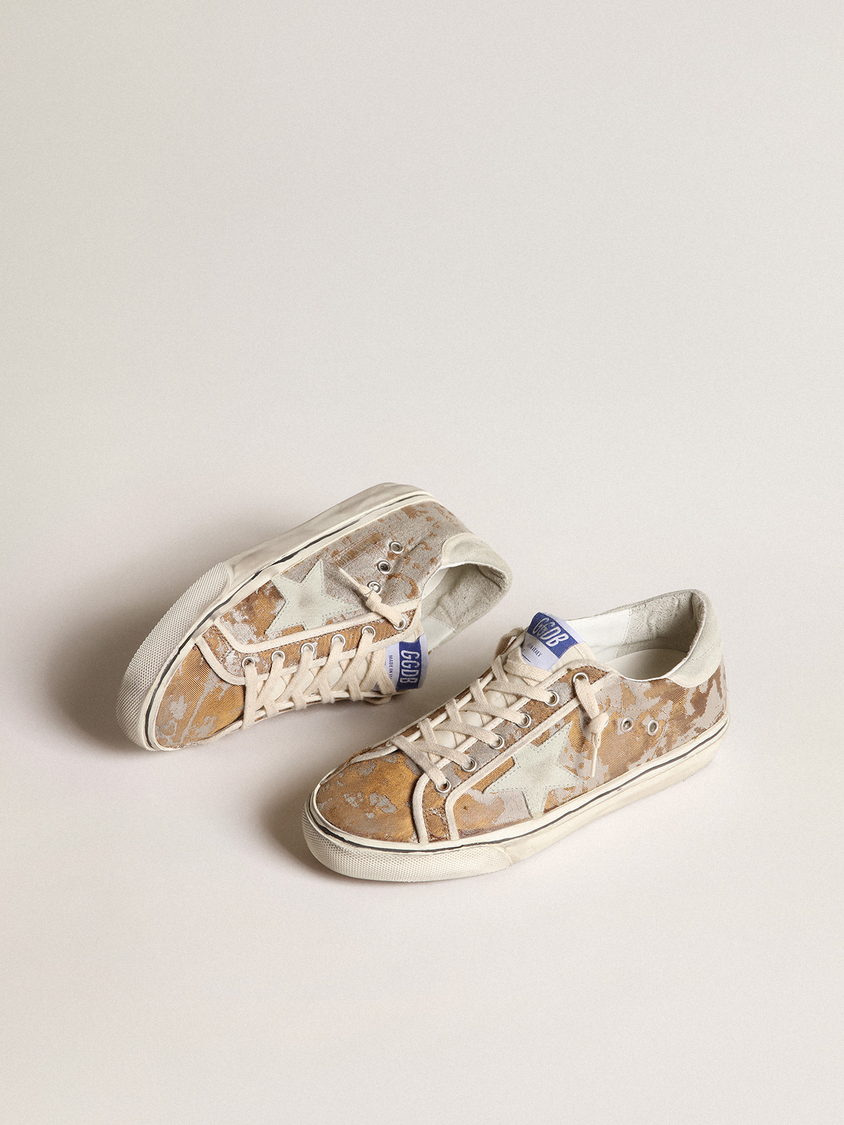 Hi Star in bronze jacquard fabric with ice-gray suede star | Golden Goose