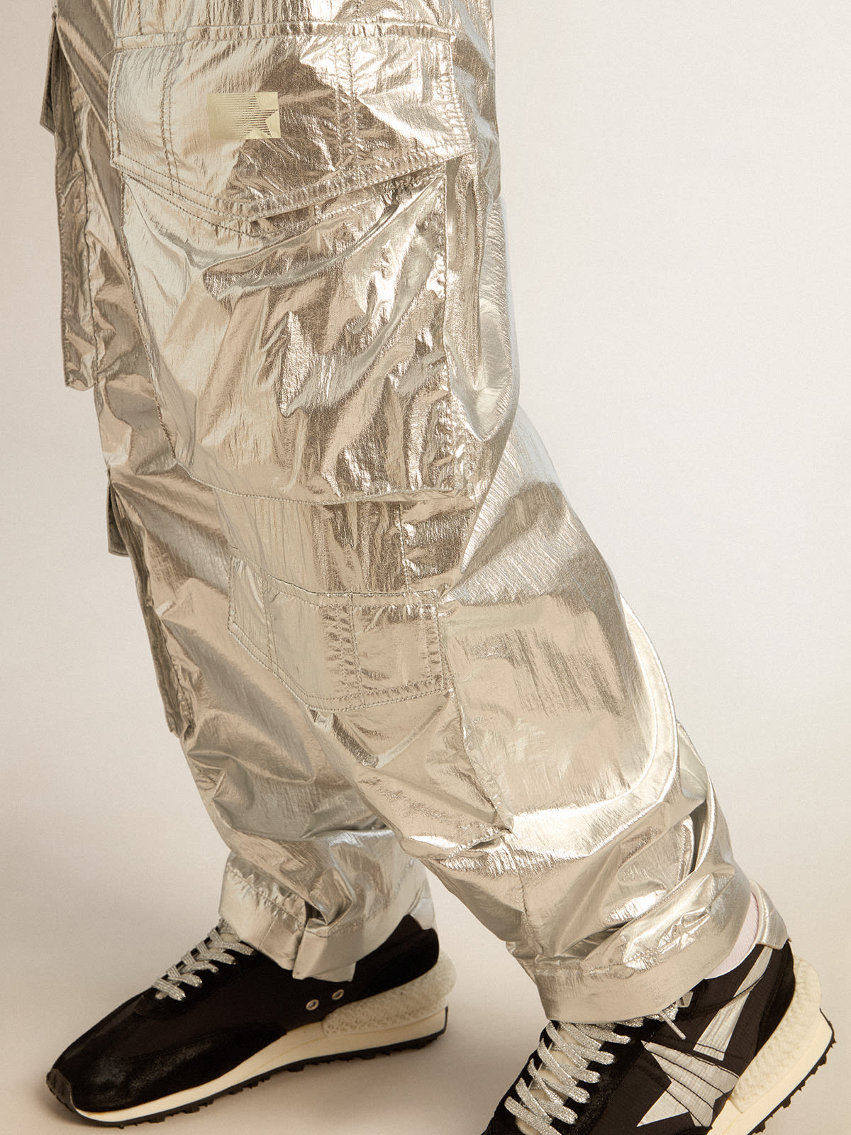 Men's cargo pants in silver technical fabric | Golden Goose