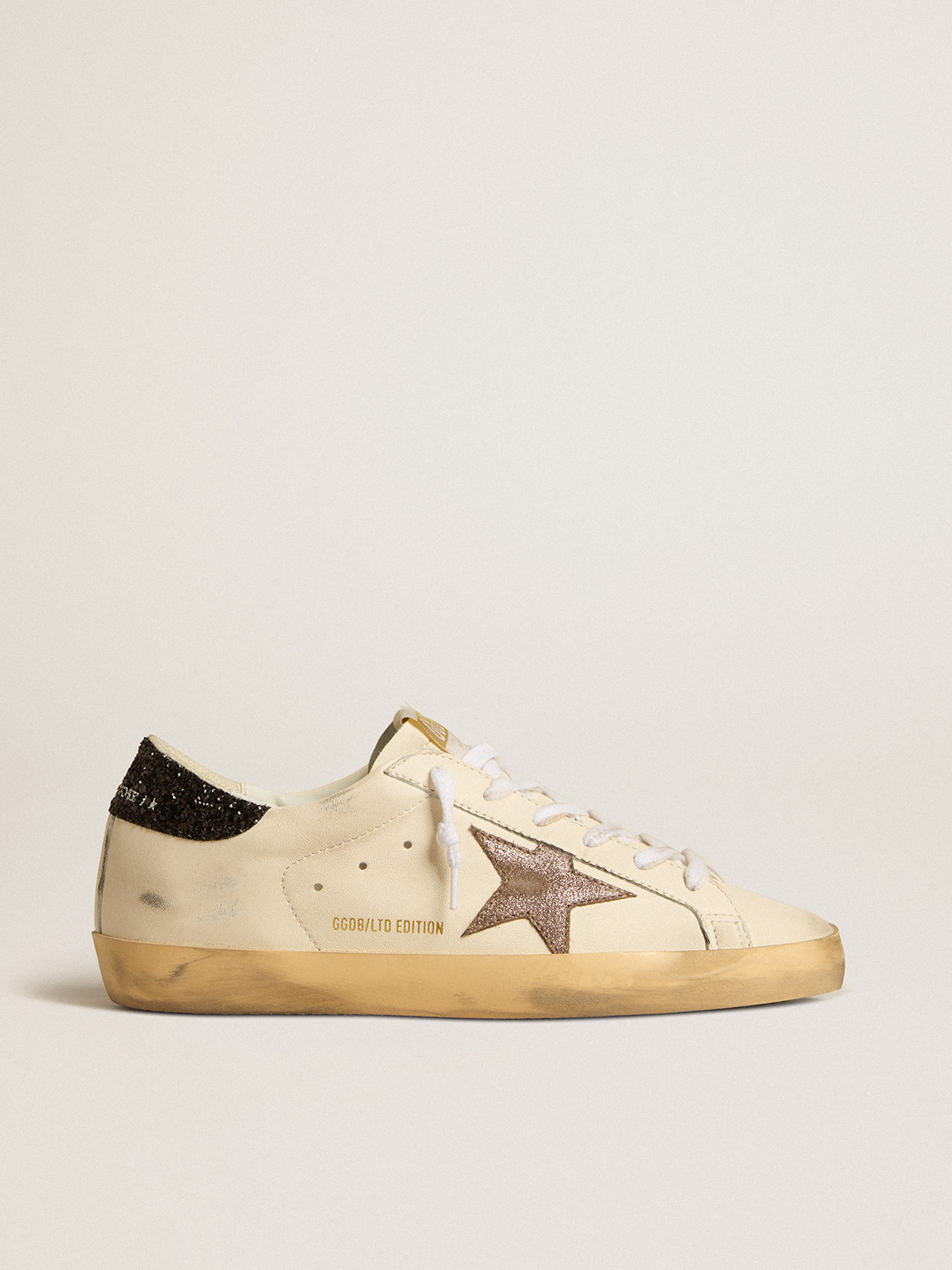 Golden goose store superstar leather