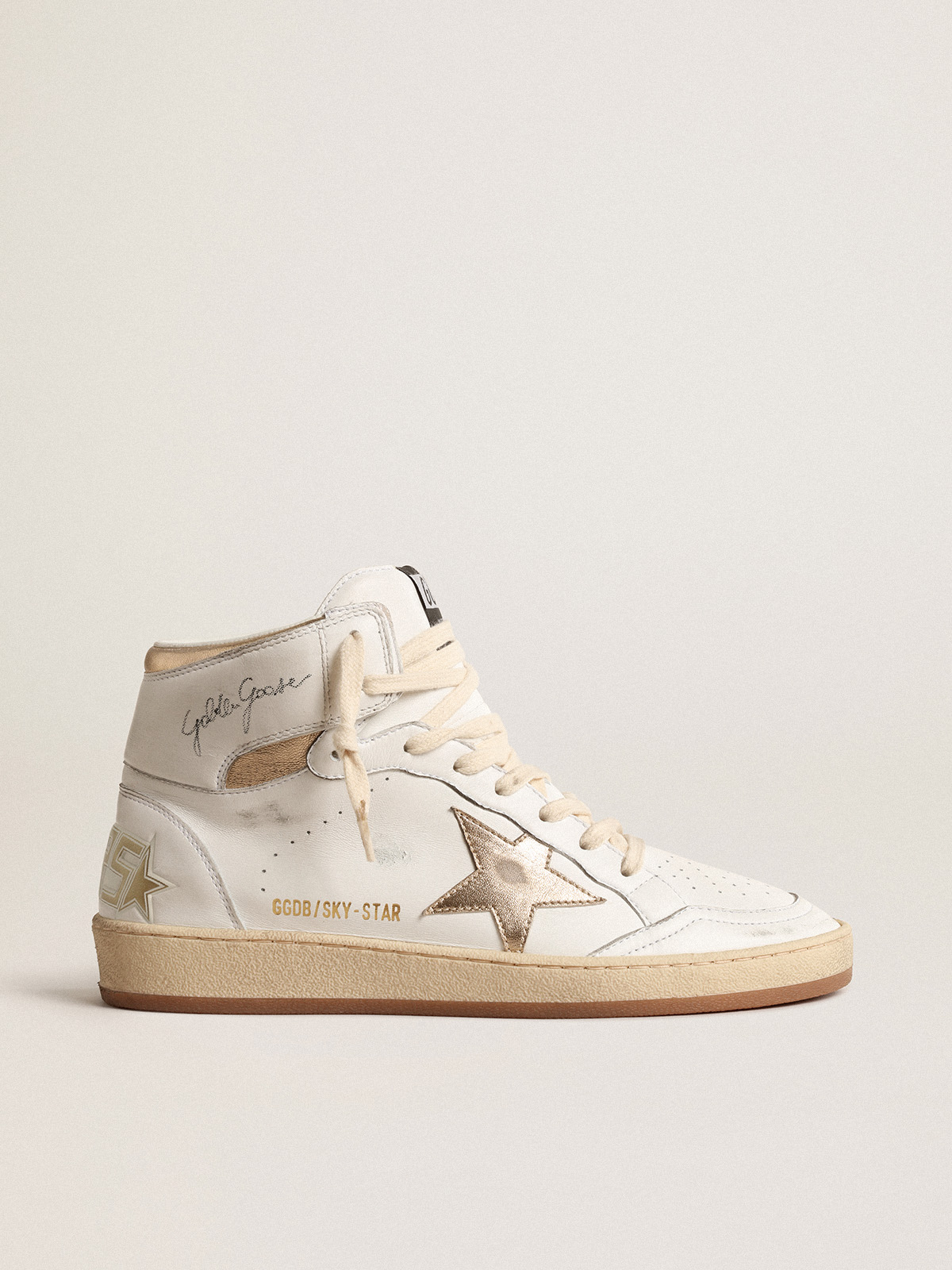 Sky-Star in white nappa leather with gold metallic leather star