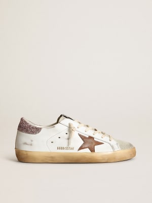 Old School Young in peach-pink glitter with pink suede star