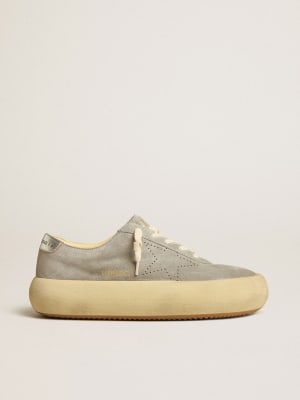 Women\'s Space-Star shoes in ice-gray suede with shearling lining | Golden  Goose