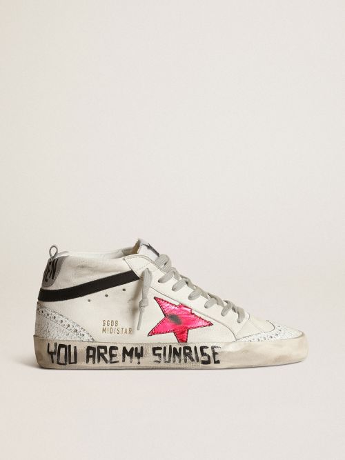 Mid Star avec toile en cuir lam rose et virgule noire Golden Goose