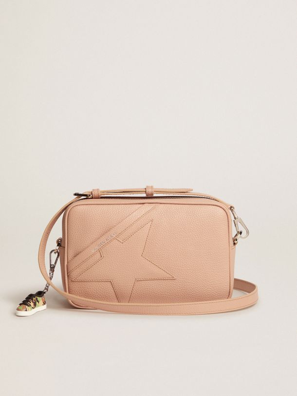 Golden Goose - Nude Star Bag made of hammered leather in 