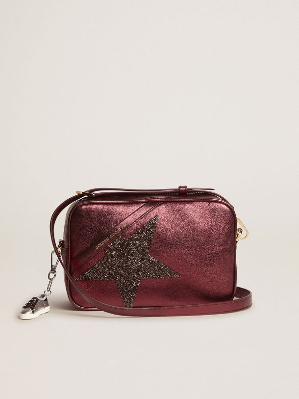 Golden Goose - Rote Tasche Star Bag  aus Metallic-Leder mit Stern aus Swarovski-Kristallen in 