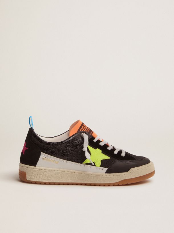 Golden Goose - Sneakers Yeah donna nere con stella giallo fluo   in 