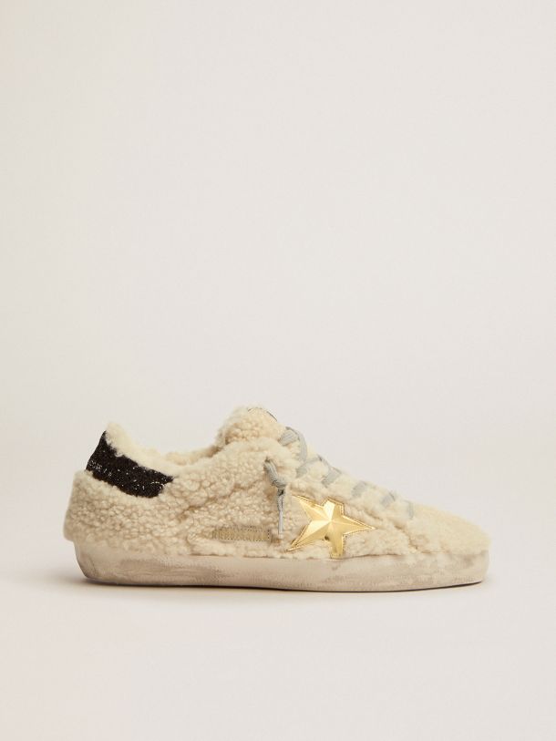 Golden Goose - Super-Star sneakers in shearling with gold 3D star in 