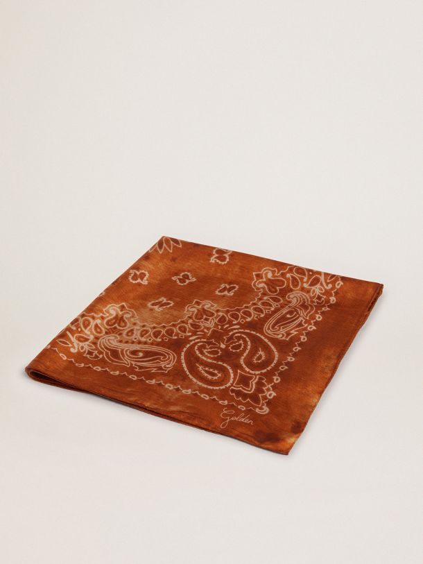 Golden Goose - Terracotta-colored Golden Collection scarf with paisley pattern in 