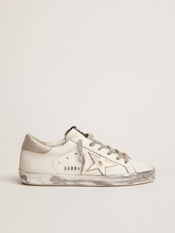 Golden Goose - Sneakers Super-Star con foxing sparkle argento e metal studs lettering in 