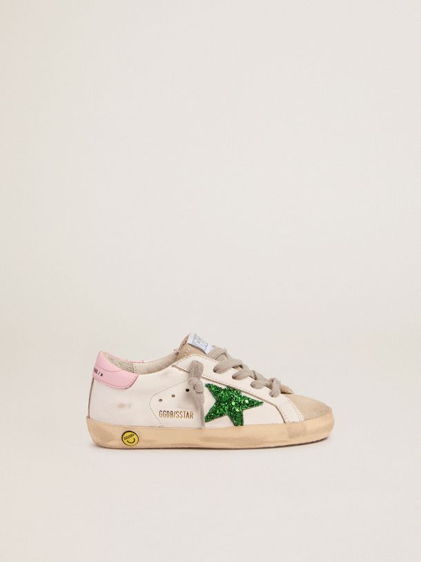 Golden Goose - Super-Star sneakers with green glitter star and pink heel tab in 