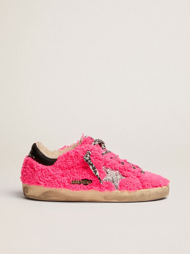 Golden Goose - Super-Star sneakers in fuchsia terry with silver glitter star and shearling lining in 